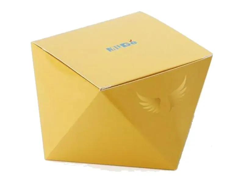 Cardboard-Cosmetic-Shipping-Boxes-2
