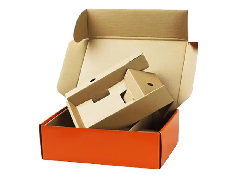 Creative-Subscription-Shipper-Boxes-4-