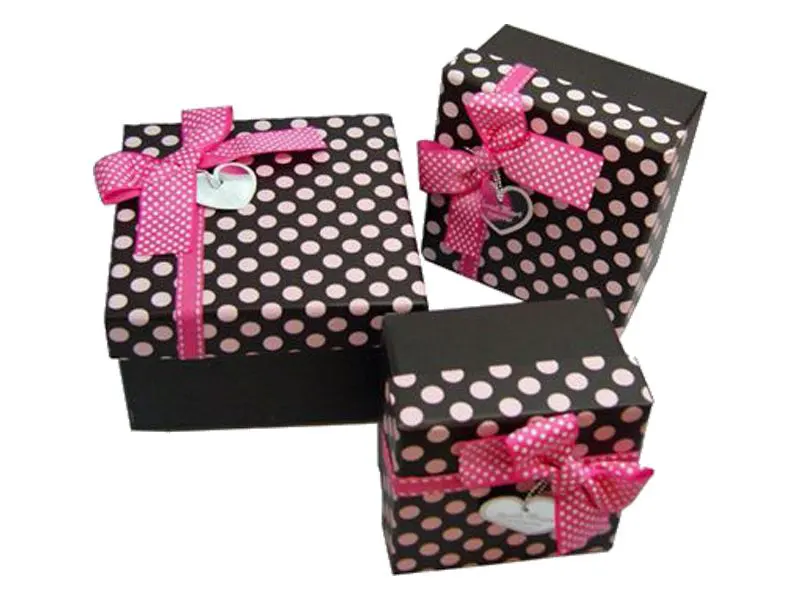 Decorative-Shipping-Boxes-3-
