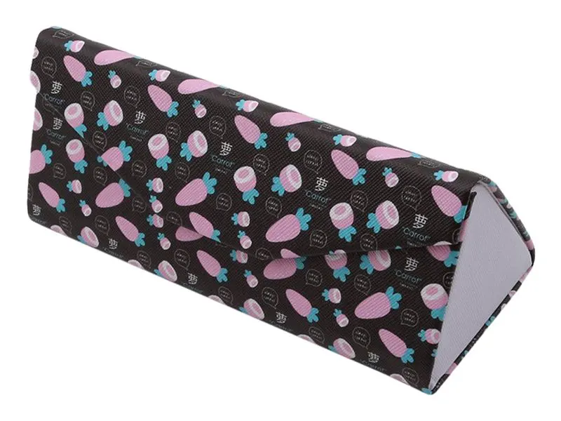 Die-Cut-Triangular-Foldable-Gift-Boxes-4-