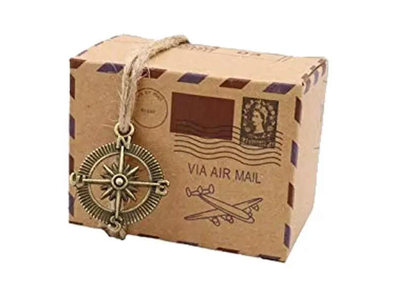 Four-corner-Kraft-Gift-Boxes-1