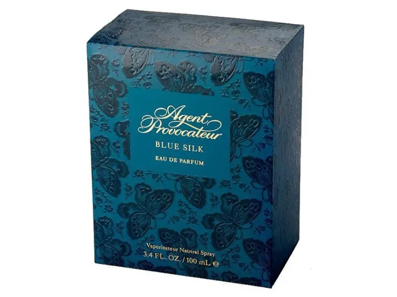 Four-corner-Silk-Stocking-Packaging-Boxes-1