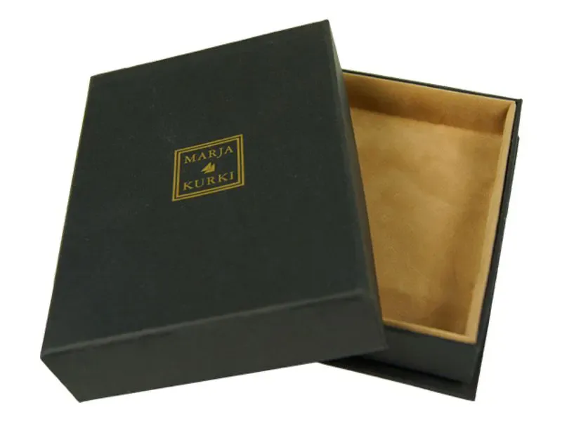 Gold-foil-Two-Piece-Ecommerce-Mailer-Boxes