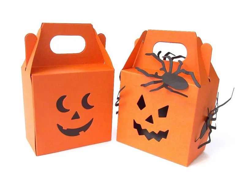 Handle-Halloween-boxes-4-