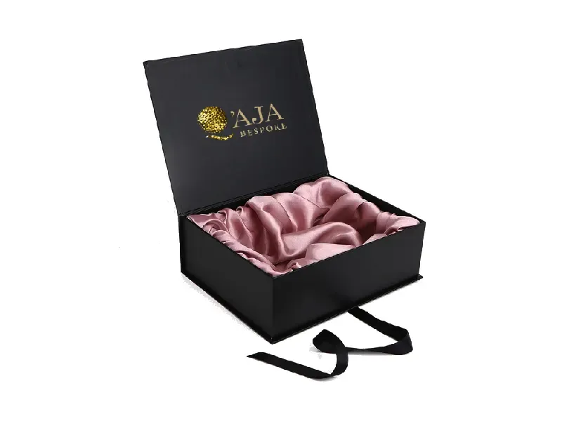 Lid-gift-boxes-for-cosmetics-5