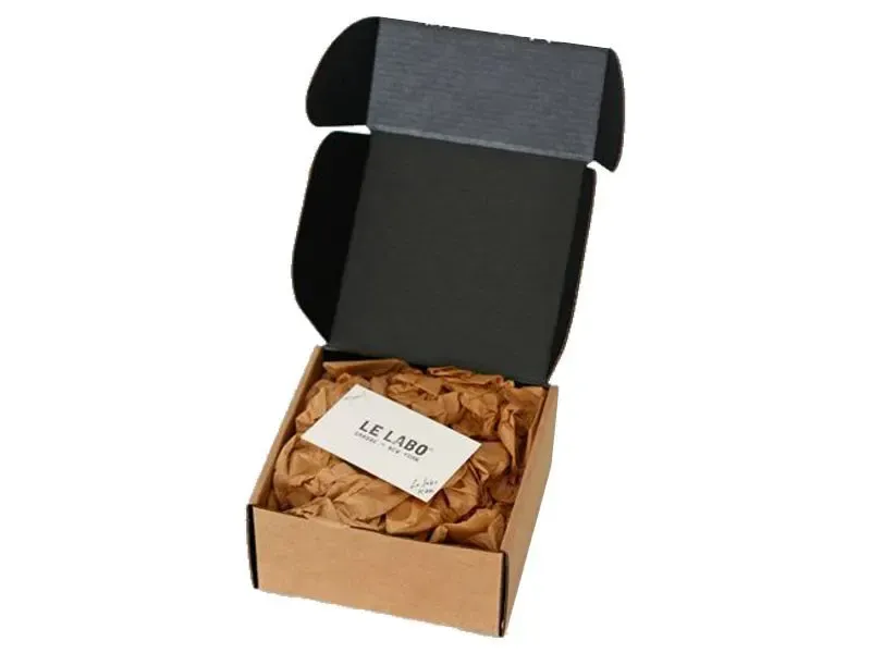 Rollend-Silk-Stocking-Packaging-Boxes-3