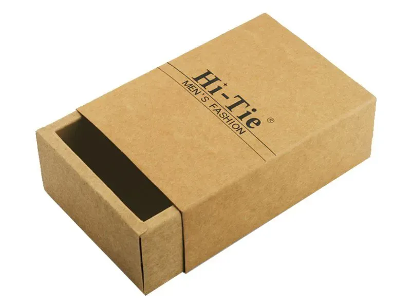 Sleeve-Pocket-Square-Boxes-1