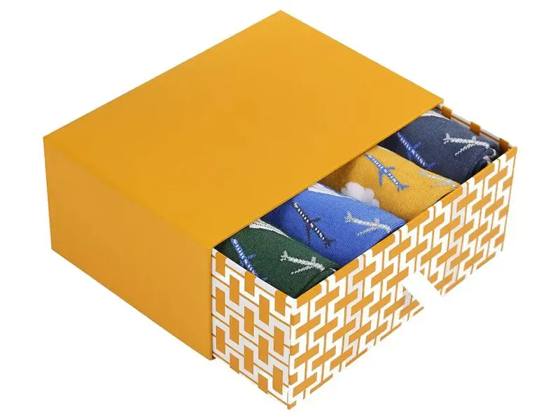 Sleeve-Socks-Shipping-Boxes-2