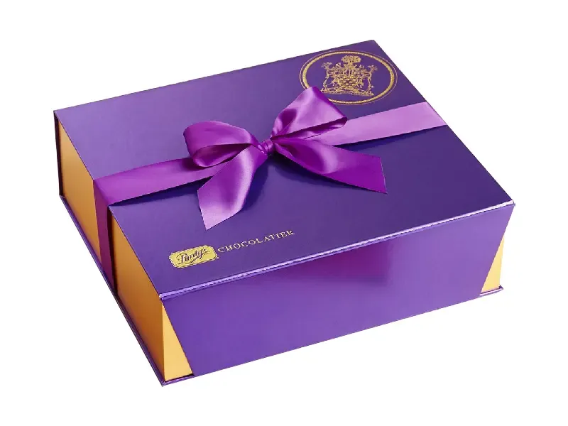 Square-Party-Favor-boxes-3