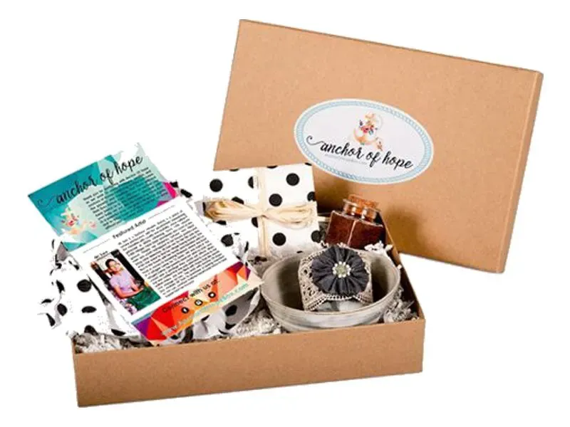 Two-piece-Subscription-Shipping-Boxes