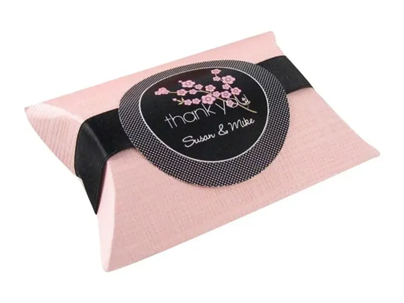 Wedding-Gift-Pillow-Boxes-3
